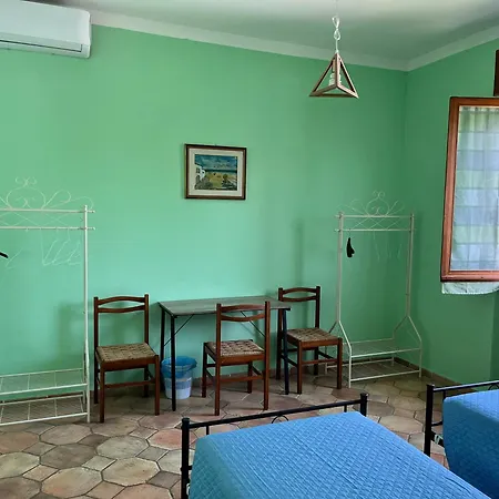 Casa T & Restaurant Di Tacchino Simone Bed & Breakfast 3*