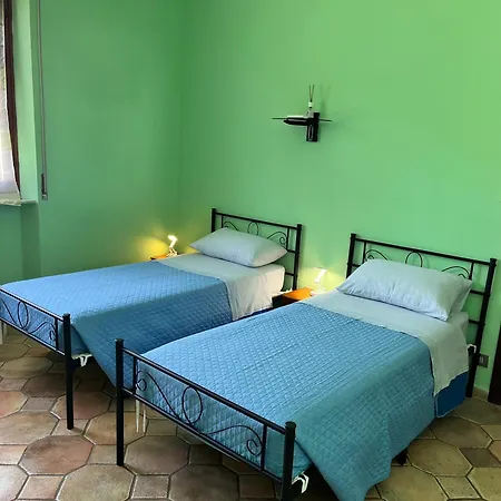 Casa T Bed&breakfast&home Restaurant Di Tacchino Simone