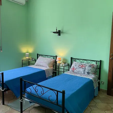 Bed & Breakfast Casa T Bed&breakfast&home Restaurant Di Tacchino Simone